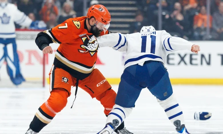 Maple Leafs get emotional win over Ducks in OT