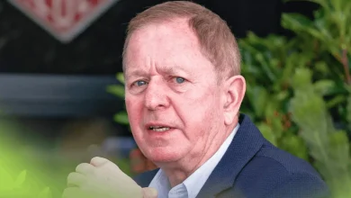 Martin Brundle breaks rank as Russell takes issue with 'dangerous' Hamilton move