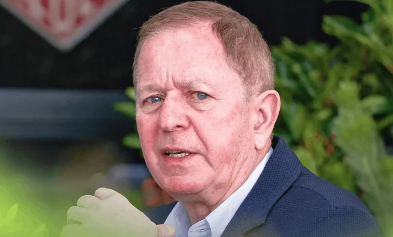 Martin Brundle breaks rank as Russell takes issue with 'dangerous' Hamilton move