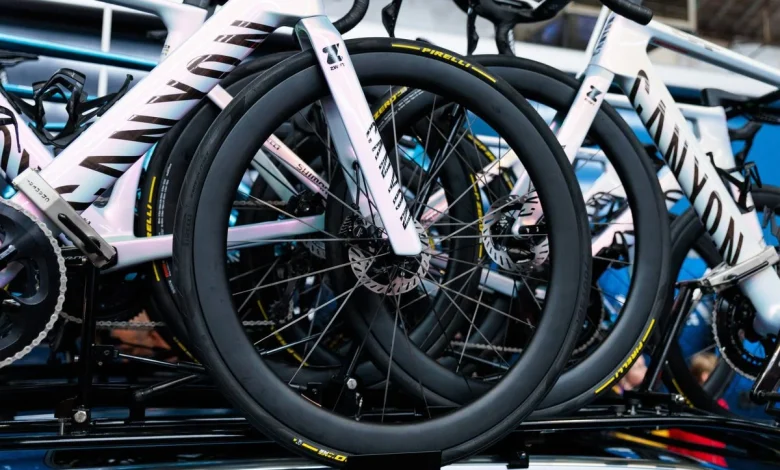 Mathieu van der Poel uses unreleased Shimano Dura-Ace wheelset to dominate Omloop het Nieuwsblad