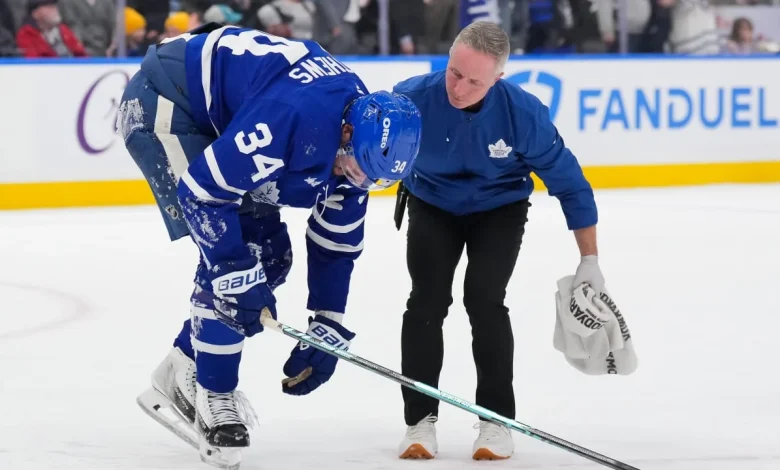 Matthews out for season for Maple Leafs with grade 3 MCL tear