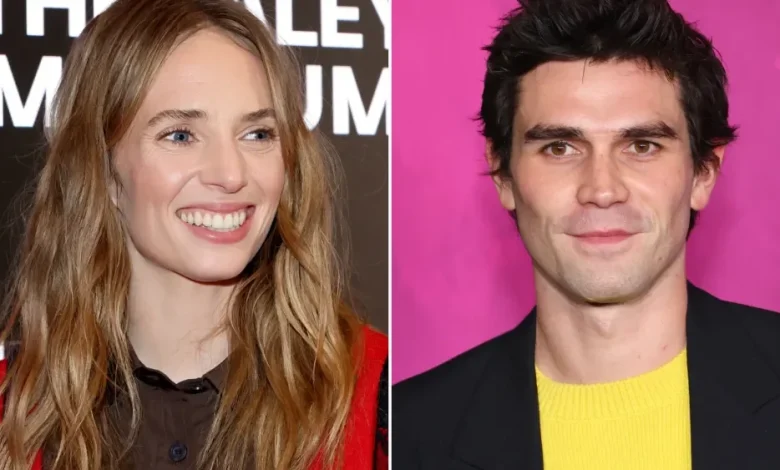 Maya Hawke, KJ Apa Star in Shakespeare-Inspired Rom-Com ‘The Summer Oath’ From Audible