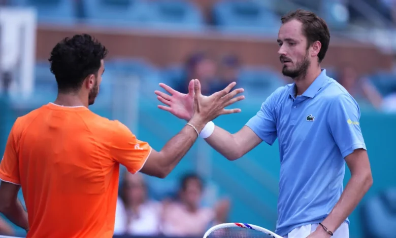 Medvedev ousted by Cerundolo at Miami Open