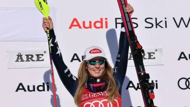 Mikaela Shiffrin wins record-tying 8th WC slalom of season