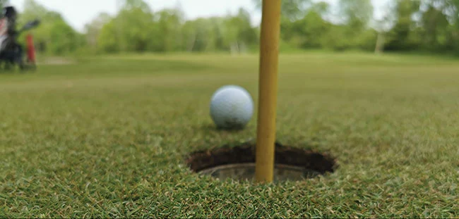 Mild March weather has allowed Lethbridge, Alta. golf courses to open early