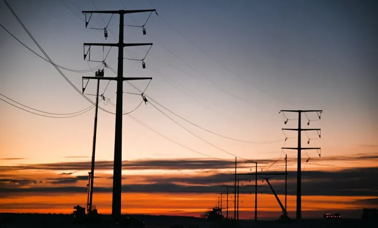More than 32,000 without power in Colorado amid high winds