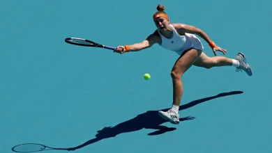 Muchova dismisses Eala in exactly one hour to reach Miami quarters