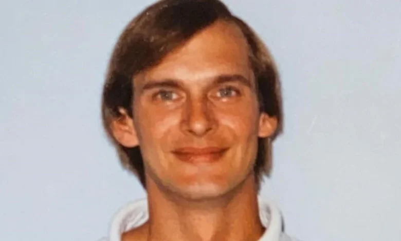 Murdered Minnesota man was rolled up in a rug & dumped in the woods. Why was no one looking for Gary Herbst?