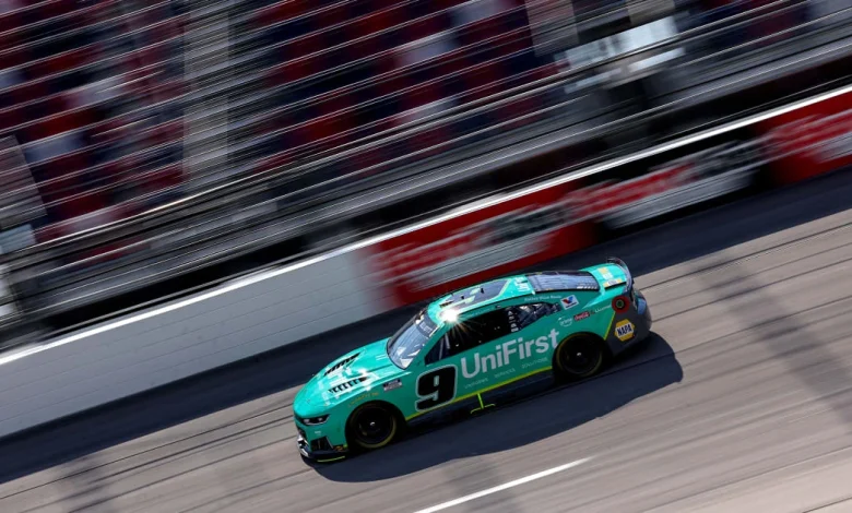 NASCAR Cup Series starting lineup: Chase Elliott, Kyle Larson fill out second row at Darlington