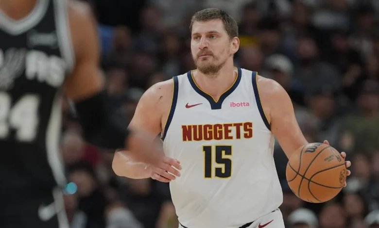 NBA Roundup: Jokic has triple-double, Nuggets edge Suns