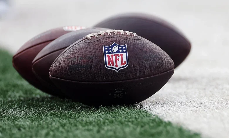 NFL Free Agency Tracker: The latest moves across the league - 98.5 The Sports Hub