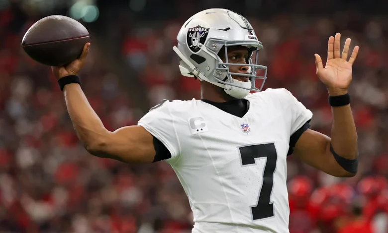 NFL Mock Trade: Jets Acquire Pro Bowl QB Geno Smith from Raiders