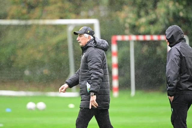 Nantes-Strasbourg : Vahid Halilhodzic opte pour un 4-3-3 pour sa première composition, O'Neil fait tourner