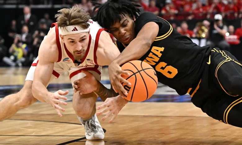 Nebraska’s 4-on-5 Disaster vs. Iowa Was Due to ‘Miscommunication,' Coach Says