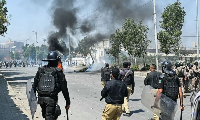 Nine Killed in Pro-Iran Protests at US Consulate in Pakistan