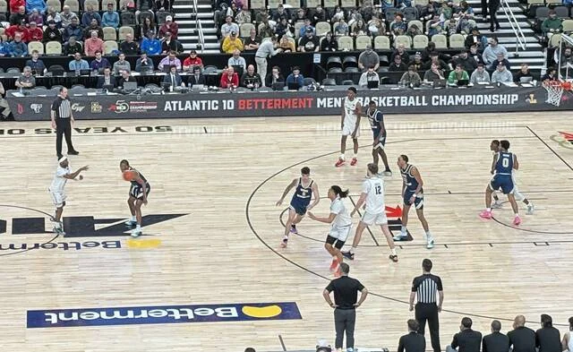 No. 8 George Washington holds off No. 8 Fordham rally for Atlantic 10 tournament win