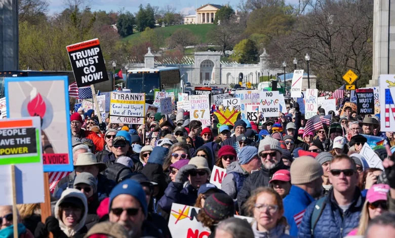 'No Kings' Protests Across the Country : The Picture Show : NPR