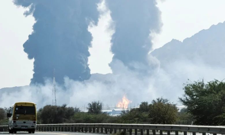 Oil Supply Risks Loom as US Strikes Near Iran Hub Rattle Markets