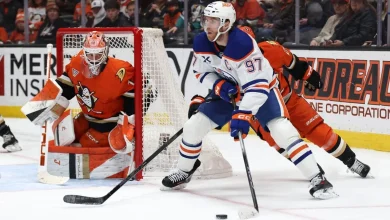 Oilers’ McDavid calls Pacific Division race ‘a pillow fight’