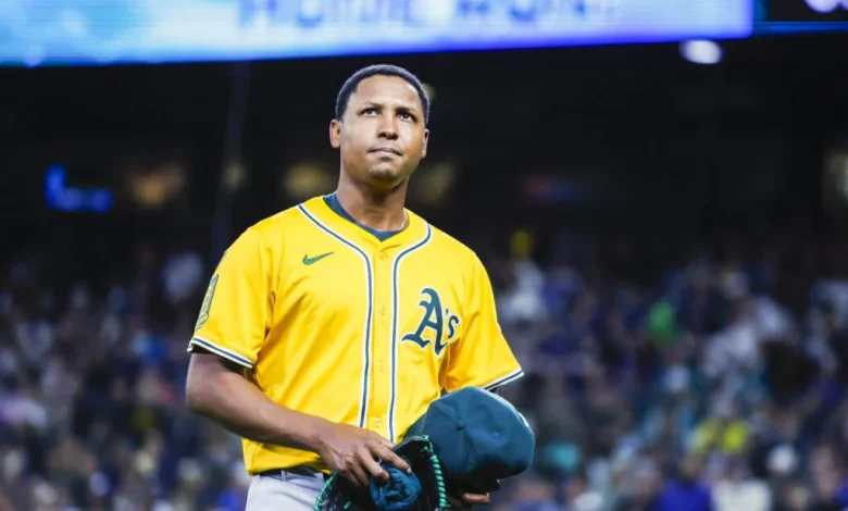 Padres Nearing Deal With Jose Leclerc