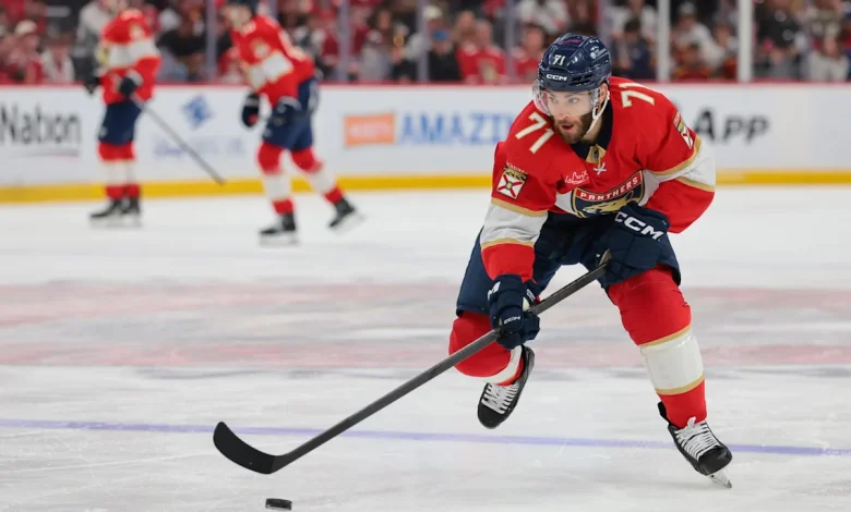 Panthers Place Luke Kunin On NHL Waivers