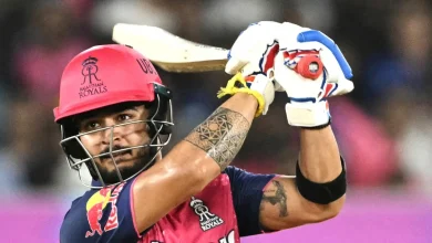 Parag goes from doing what he's told to calling the shots