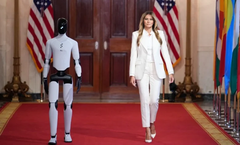 Partenera lui Nicușor Dan, martoră la o premieră în SUA: Melania Trump a pășit pe covorul roșu alături de...