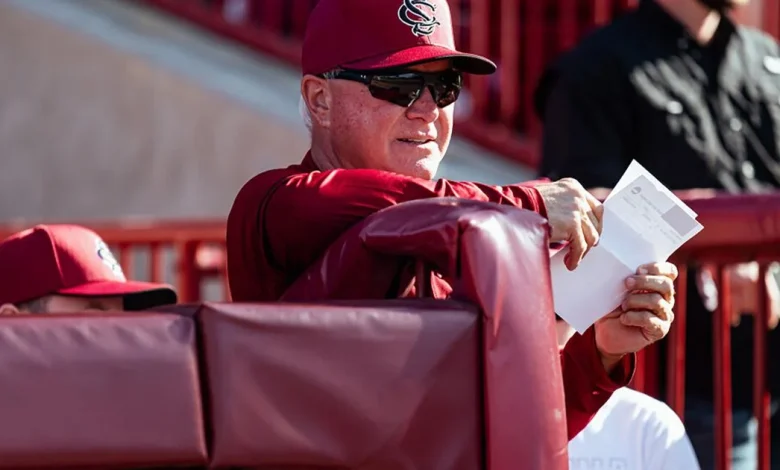 Paul Mainieri out as Gamecocks' baseball head coach