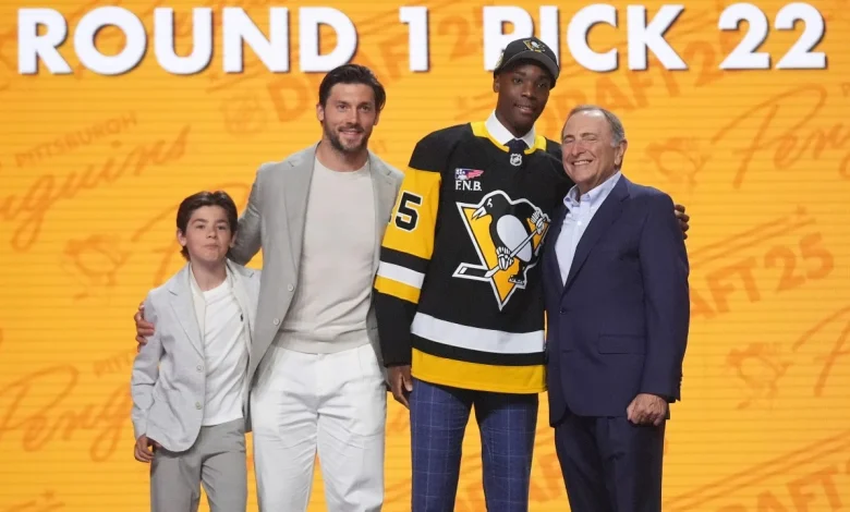 Penguins sign first-rounder Bill Zonnon to ELC