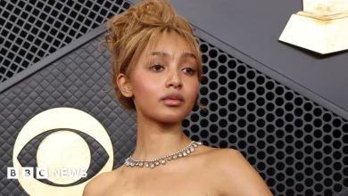 PinkPantheress revealed as voice for Brits trams