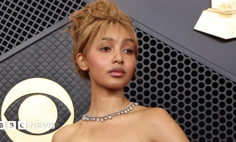 PinkPantheress revealed as voice for Brits trams