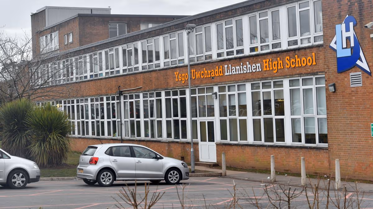 Police enforce closure of two Cardiff schools