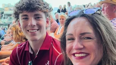 Police in Barcelona, Spain, are searching for James Gracey, a missing US student from Illinois