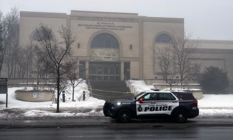 Police investigate after shots fired at Thornhill synagogue