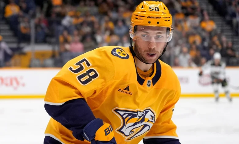 Predators send Michael Bunting to Stars