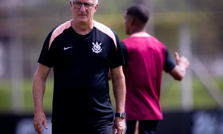 Pressionado, Corinthians vai à Vila Belmiro em busca de primeira vitória em clássicos em 2026