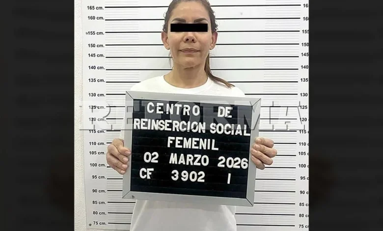 Procesan a priista Karina Barrón por extorsión