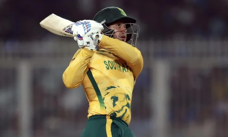 Quinton de Kock continues to struggle at Eden Gardens (T20s)