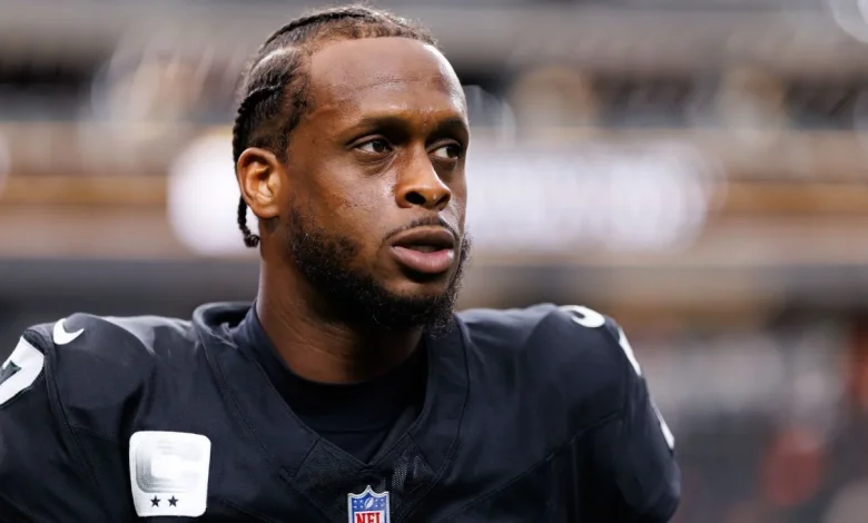 Raiders liberarán al QB Geno Smith, salvo intercambio; fuentes