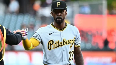 Rangers To Sign Andrew McCutchen