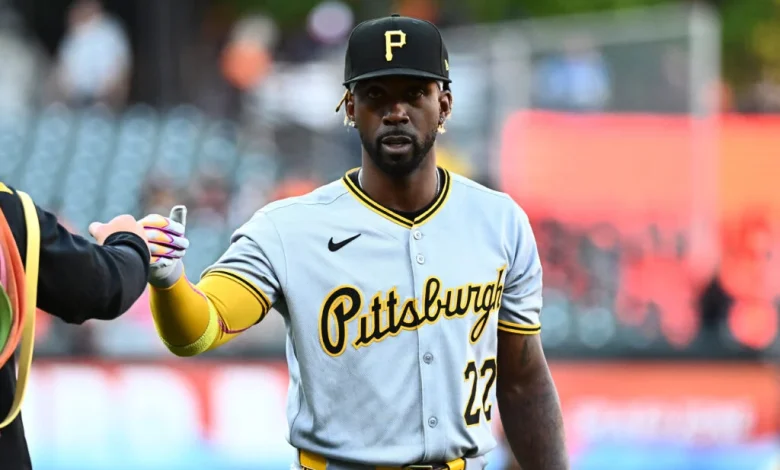 Rangers To Sign Andrew McCutchen