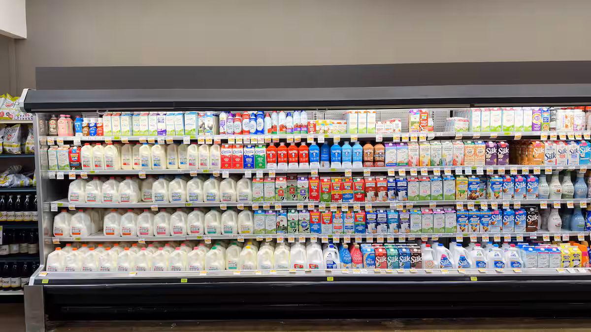 Rappel de lait: Québon, Natrel et Farmers visés à cause d’une possible présence de morceaux de verre