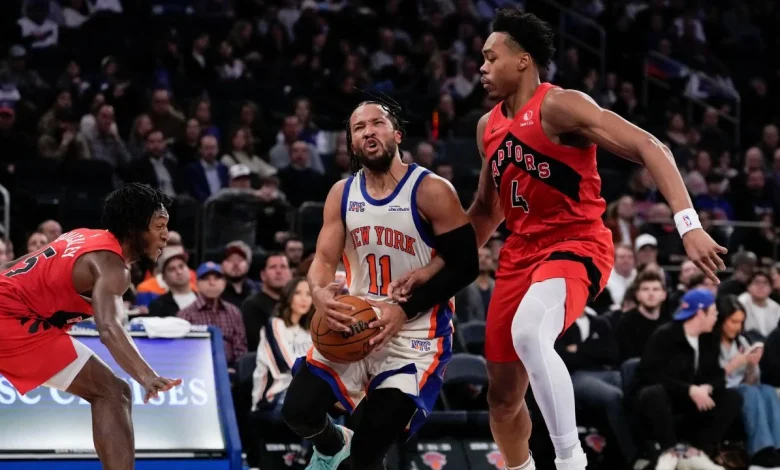 Raptors' path to prominence goes through one-sided rivalry with Knicks