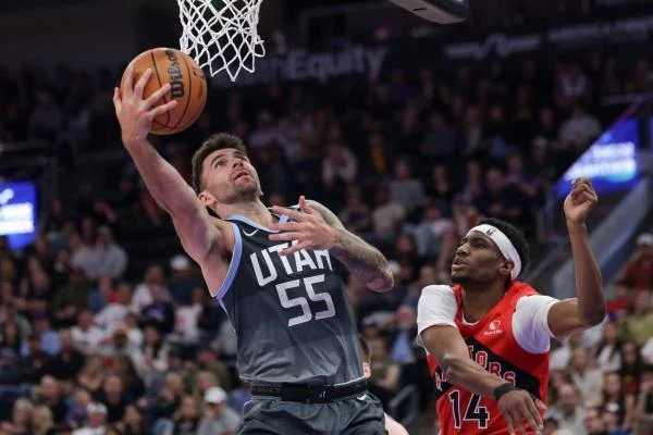 Raptors shoot 61% from field is demolishing of Jazz