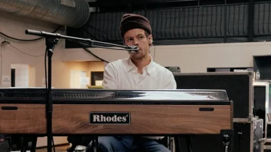 Release Harry Styles From the Tyranny of Being Serious