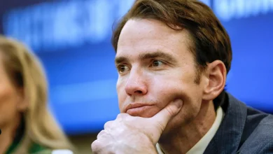 Rep. Kevin Kiley leaves GOP, further shrinking Speaker Johnson’s majority