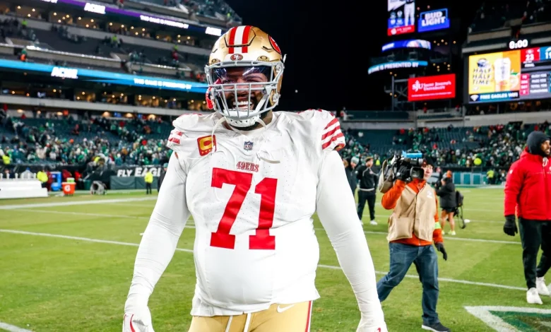 Report: 49ers won't exercise Trent Williams's option bonus, still plan to rework contract