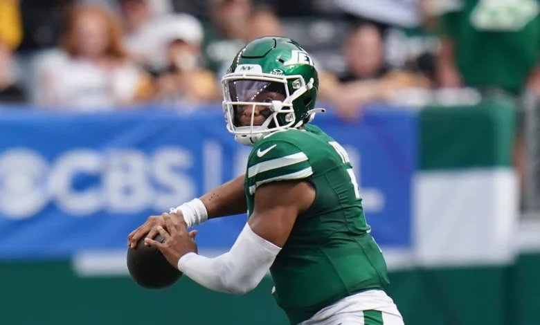 Report: Chiefs finalizing trade for Jets QB Justin Fields