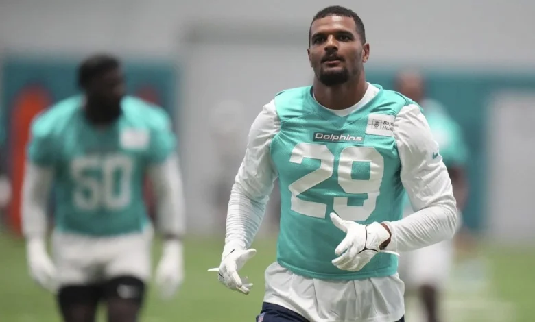 Report: Jets acquiring Minkah Fitzpatrick from Dolphins