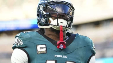 Report: Patriots feel asking price for Brown too high